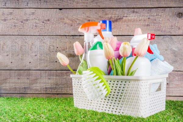 Spring Cleaning Tips for Homeowners
