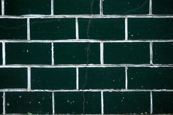 how to repair cracked grout